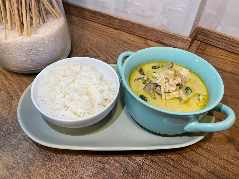 GREEN CURRY
