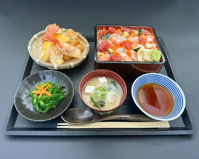 Chirashi Gozen