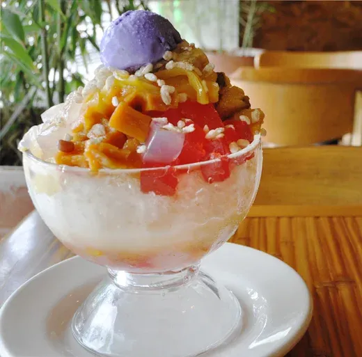 Halo-Halo
