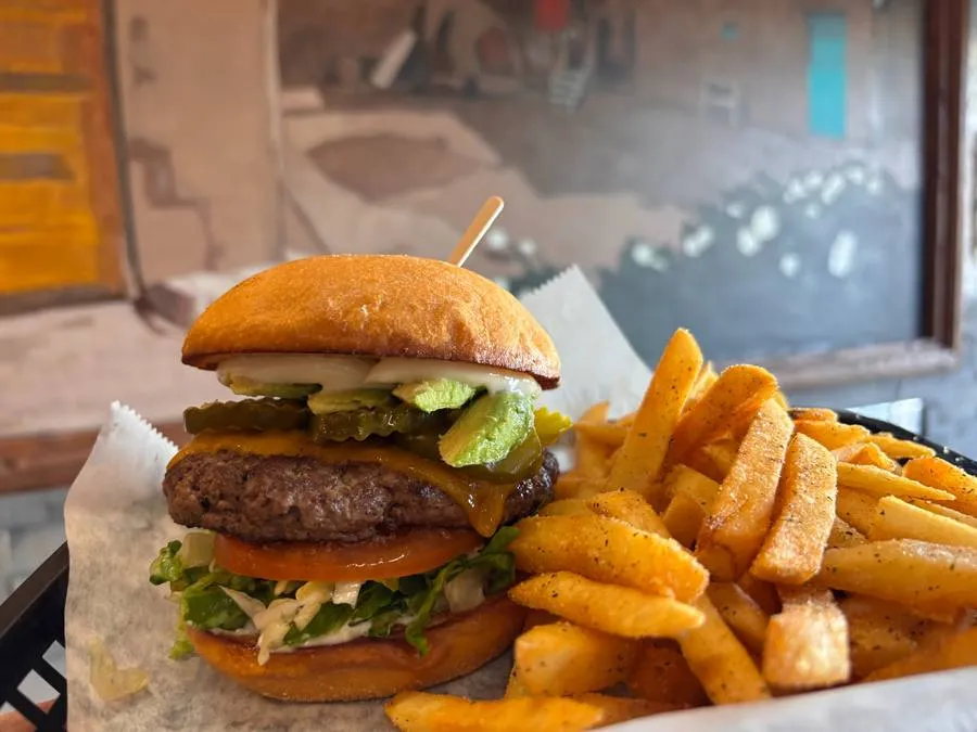 Hatch GC Cheeseburger