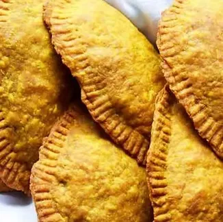 JAMAICAN PATTIE