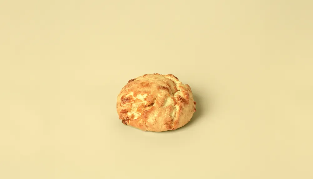 Pineapple Macadamia Scone