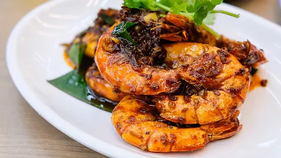 Koong Pad Prik Pao