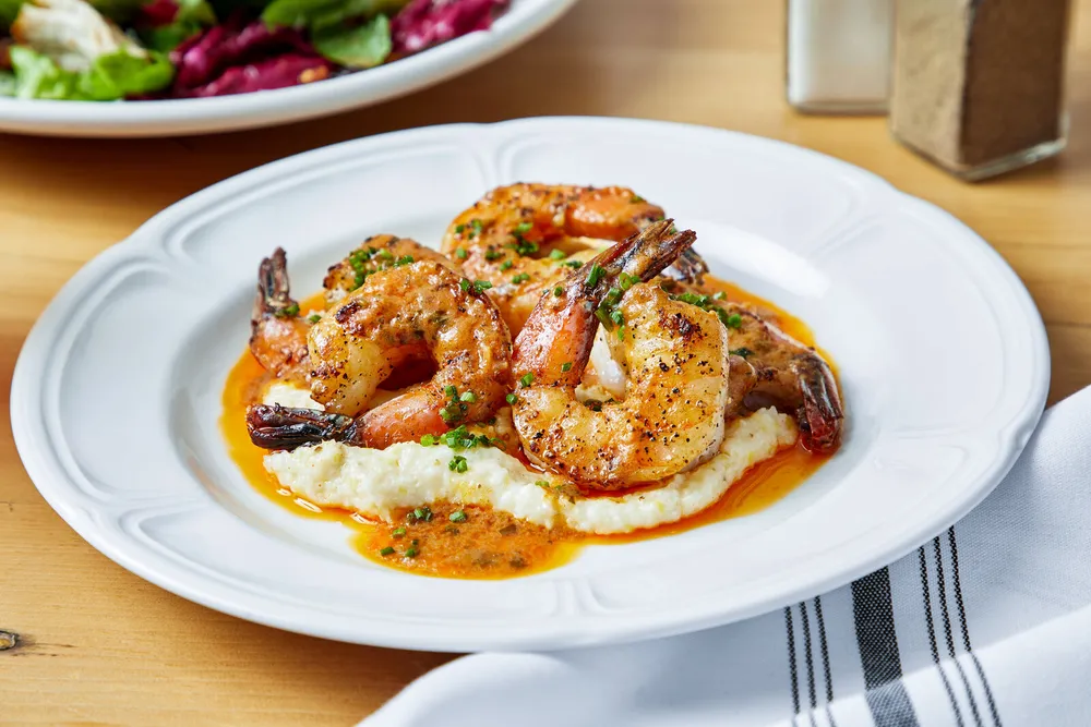 SHRIMP AND GRITS