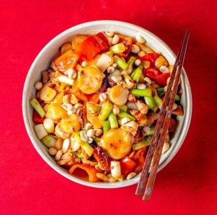 KUNG PAO CHICKEN