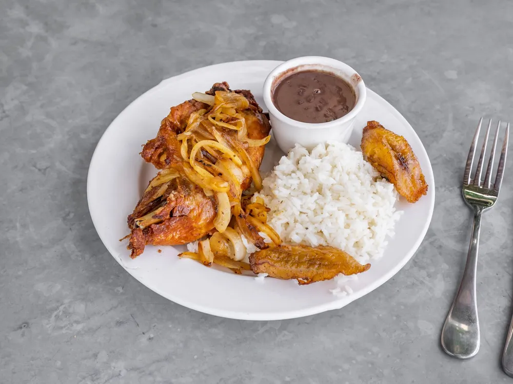 POLLO ASADO A 1/2