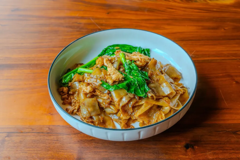 Pad see ew