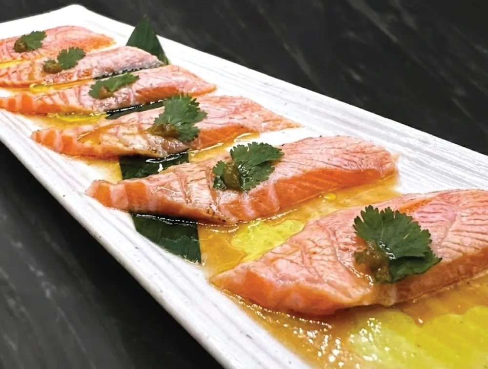 SALMON CARPACCIO