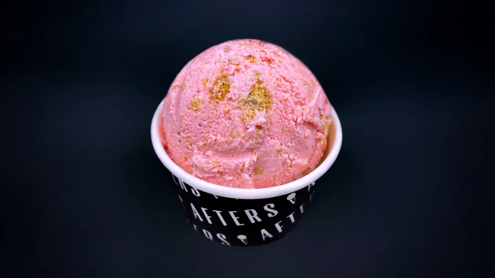 STRAWBERRY COOKIE CRUNCH